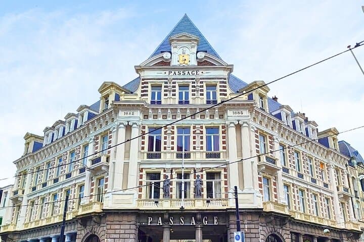 The Hague Royal Crown Heist: Self-Guided Detective Walking Game photo 5
