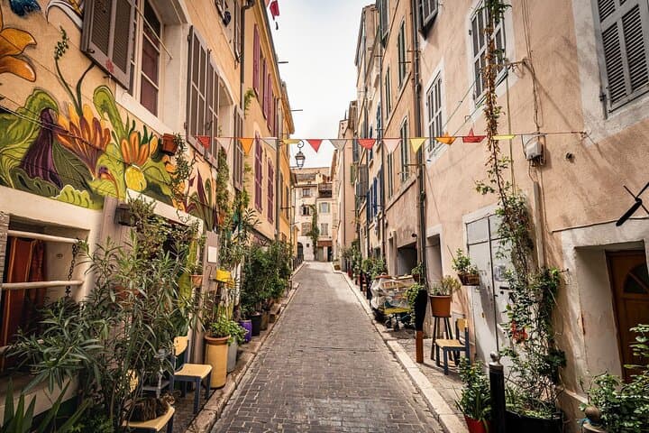 Cannes to Cassis, Cap Canaille & Marseille: Full-Day Private Coastal Tour photo 3