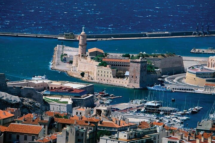 Cannes to Cassis, Cap Canaille & Marseille: Full-Day Private Coastal Tour photo 4