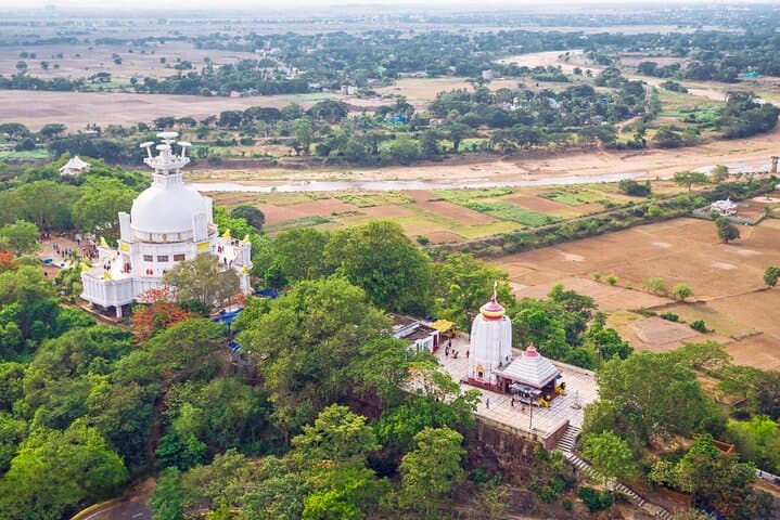 Bhubaneshwar to Kolkata via Bhitarkanika & Similipal: 7-Day Mangroves, Tigers & Cultural Trail photo 1