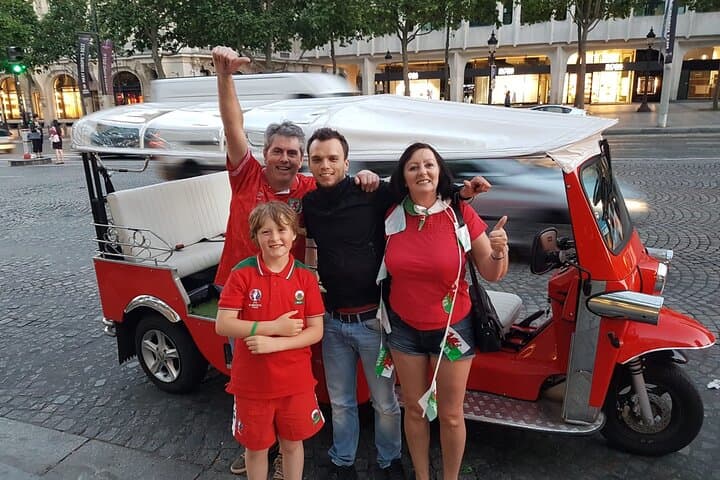 Two-Hour Paris Tuk-Tuk Tour: Private Golf Cart Through Iconic Sights photo 1