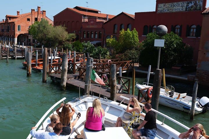 Venice Islands Cruise: Murano Glass, Burano Colors & Torcello History photo 5