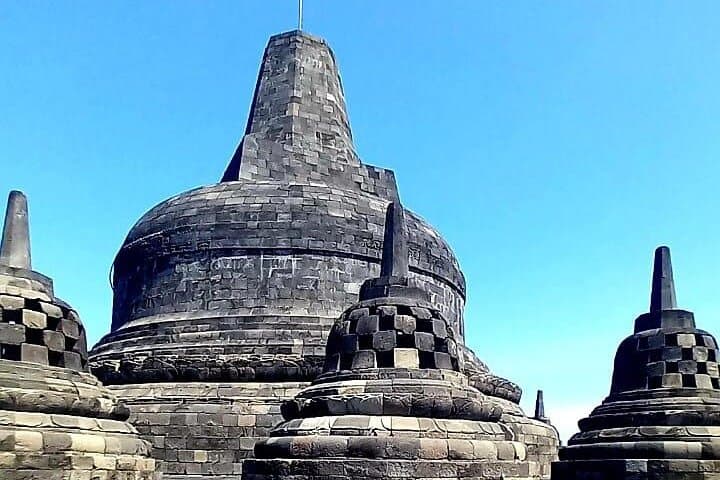 Borobudur Temple & Candirejo Village Cultural Tour: Temple Reliefs, Village Bikes, and Gamelan photo 4