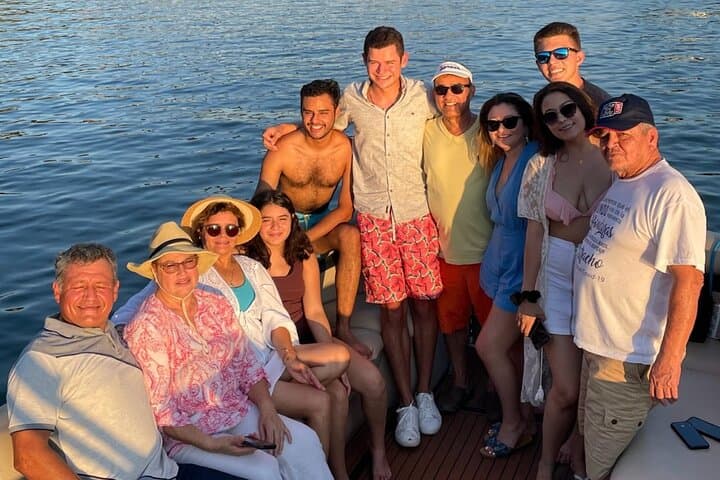 Lake Austin Scenic Boat Cruise: A 90-Minute BYOB Adventure on the Water