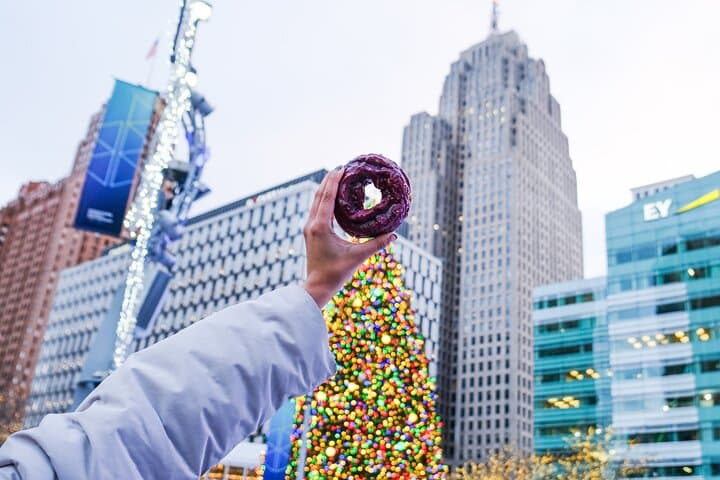 Detroit Holiday Donut & Pastry Walking Tour — Greektown to Campus Martius photo 3