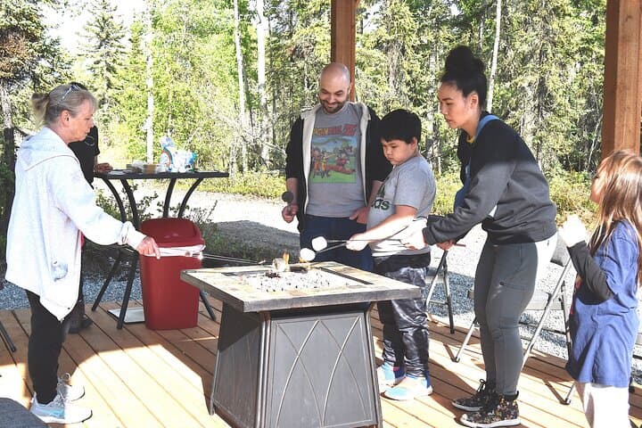 Fairbanks Sled Dog Adventure with Campfire & S'mores — Meet Alaskan Huskies Near Fairbanks photo 4