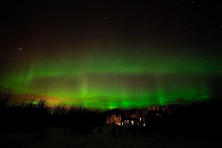 3-Day Yukon Northern Lights Lodge Adventure from Whitehorse