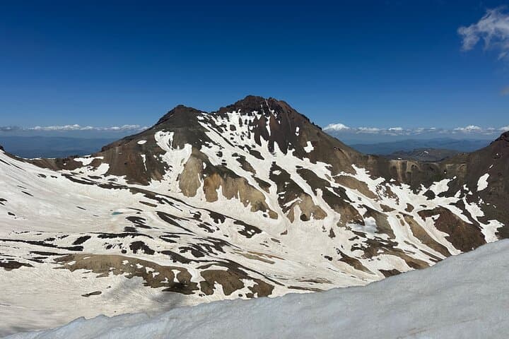 Summit Aragats in a Day: Lake Kari to Southern Peak Hiking Tour photo 5