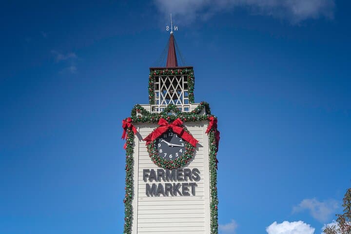 West LA Holiday Donut Walking Tour: Festive Donuts & Farmers Market Stroll photo 2
