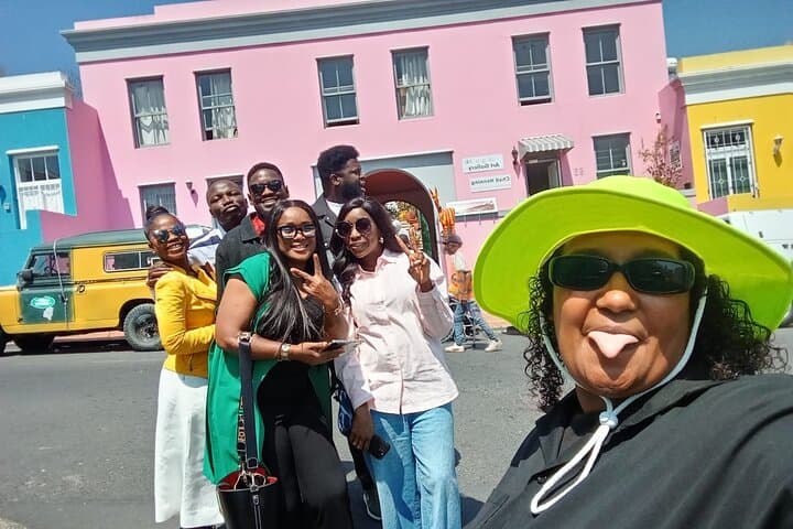 Cape Town in a Day: Table Mountain, Bo‑Kaap & Heritage Sites photo 3