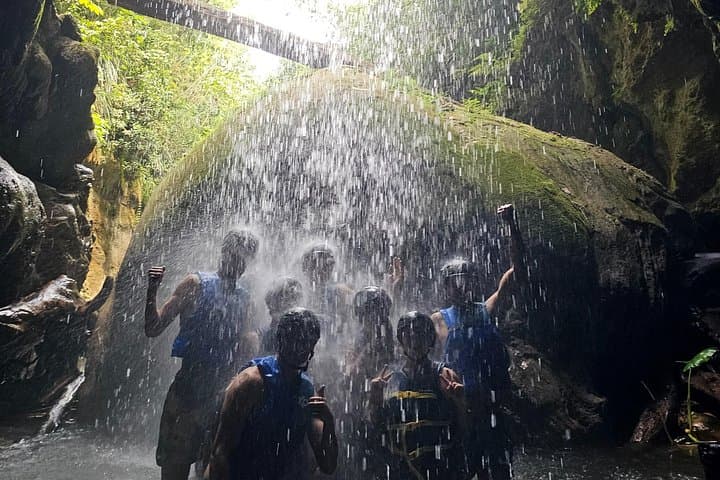 Rainforest Cave Tubing in Puerto Rico: Charco Azul & Arenales Adventure photo 2