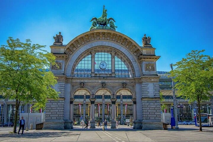 Lucerne Old Town Treasure Hunt: Interactive Outdoor Escape Room Tour photo 5
