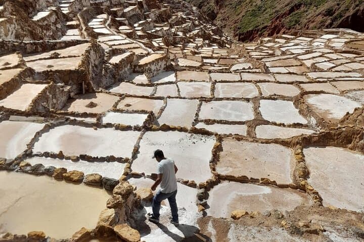 Chinchero, Maras & Moray: Textile Traditions, Salt Wells and Inca Terraces photo 4