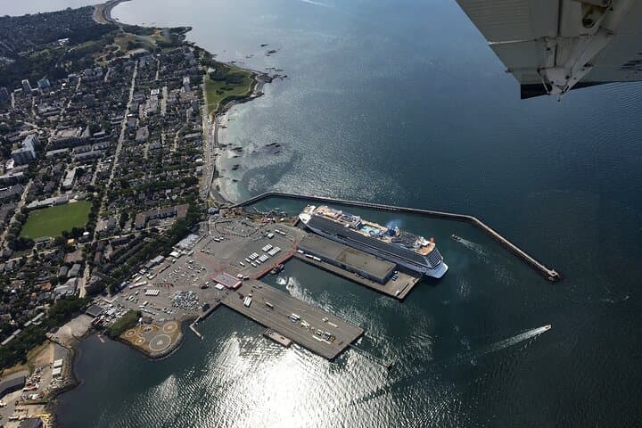 Seaplane to Victoria Day Trip - Return by Bus & Ferry photo 5