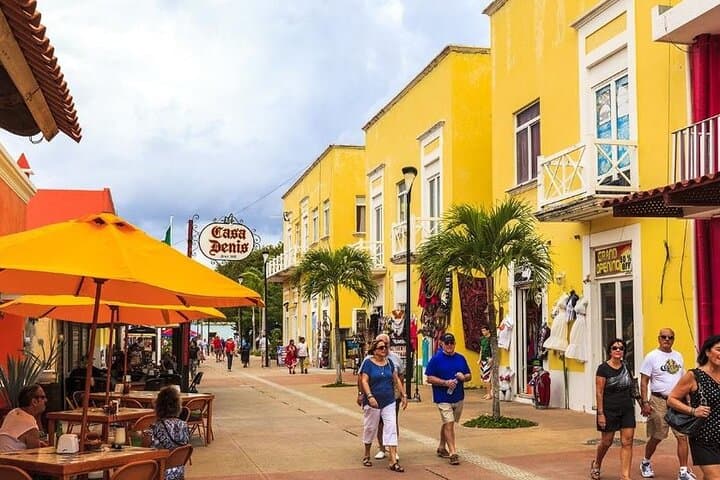 Downtown Cozumel Brewery Experience: Craft Beer, Local Eats & Walking Tour photo 5