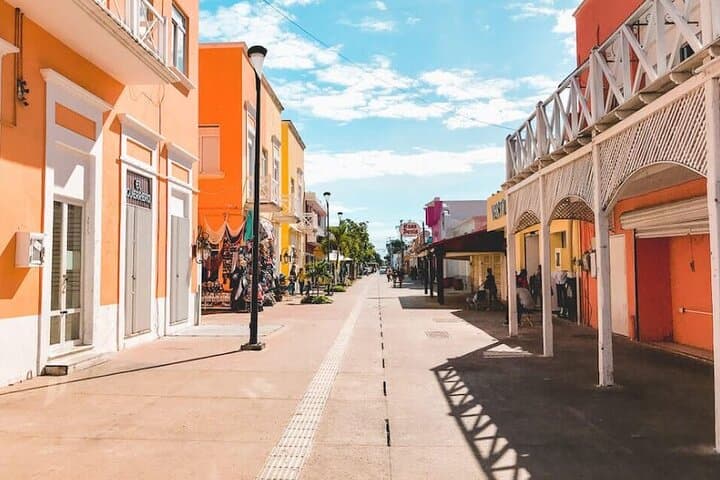 Downtown Cozumel Brewery Experience: Craft Beer, Local Eats & Walking Tour photo 4