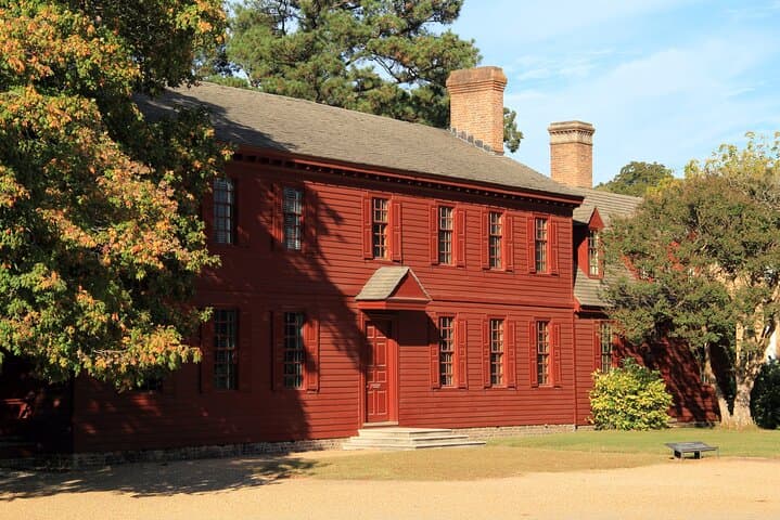 Williamsburg Ghosts Self-Guided Audio Walking Tour — Haunted Colonial Williamsburg photo 4