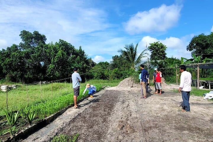 Pedal Tbeng: Half-Day Cycling & Cultural Tour from Siem Reap photo 3