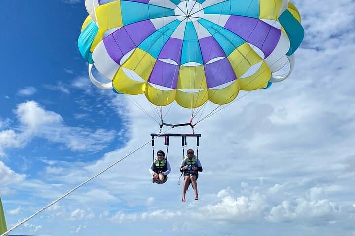 Cebu Thrill Ride Duo: Jetski and Parasailing Adventure in Mactan photo 4
