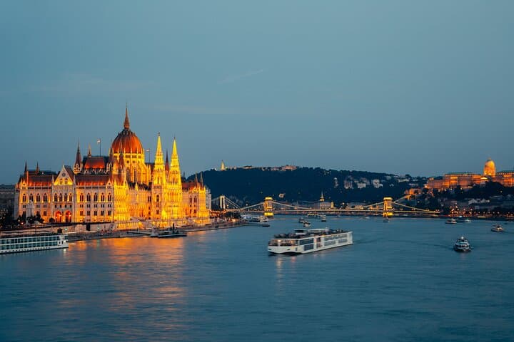 Budapest MegaCombo: Szechenyi Spa, Danube Cruise & Hop-On Hop-Off photo 6