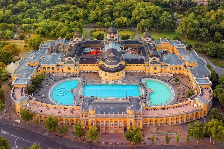 Budapest MegaCombo: Szechenyi Spa, Danube Cruise & Hop-On Hop-Off photo 2