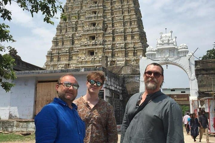 Temples-to-Backwaters-19-Day-Tamil-Nadu-and-Kerala-Cultural-Adventure photo 3