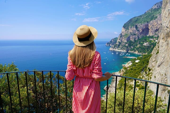 Private Capri Walking Tour: Piazzetta, Gardens of Augustus & Villa Jovis