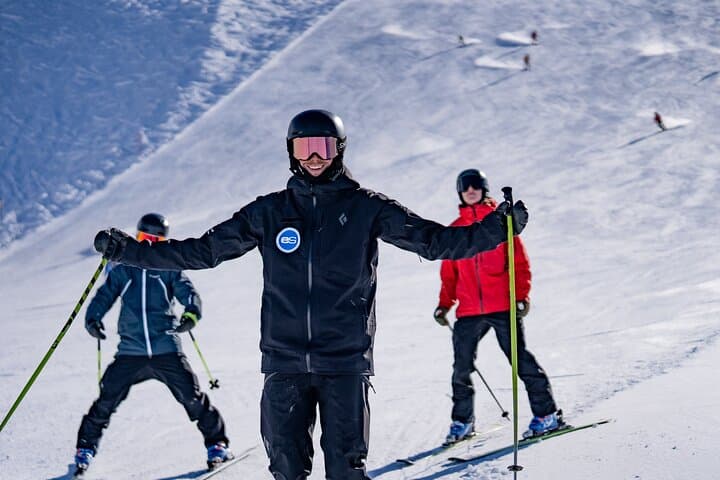 Private Morning Ski Lesson in Verbier: Improve Technique on 4 Vallées Slopes photo 2