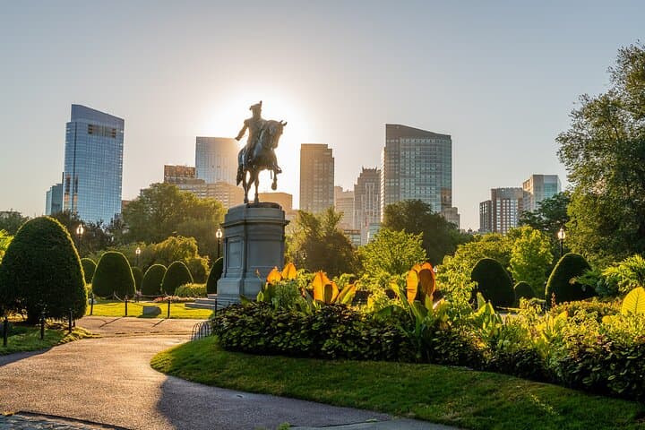 Boston Freedom Trail History & Food Walking Tour: Colonial Sites and Local Bites photo 3