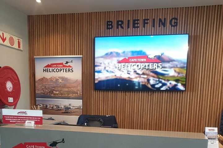 Luxury Cape Town Helicopter Tour and Champagne Sunset Cruise photo 3