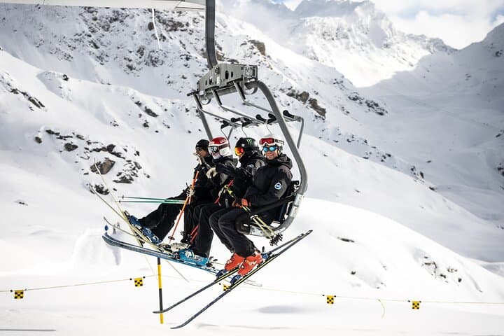 Full-Day Private Ski Lesson in Verbier — Private Instructor & Local Mountain Tips photo 5
