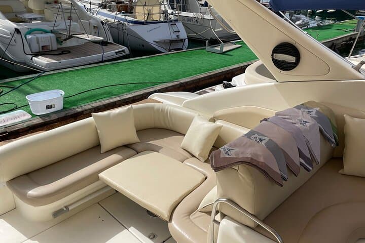 Full-Day Amalfi Coast and Capri Boat Tour with Skipper and Hostess photo 6