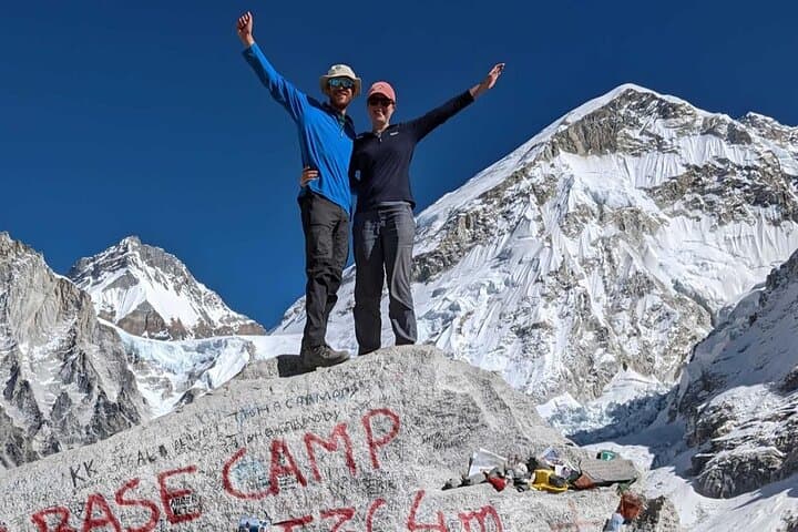Everest Base Camp Trek — 14-Day High-Altitude Trek to Base Camp & Kala Patthar photo 6