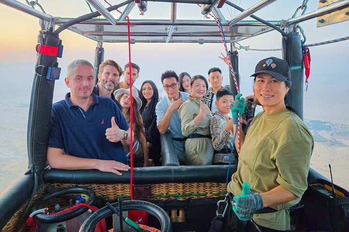 Dubai Sunrise Hot Air Balloon Flight from Abu Dhabi: Desert Float & Bedouin Breakfast photo 4