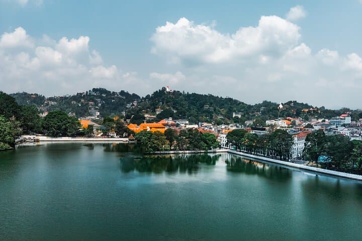 8-Day Sri Lanka Cultural and Coastal Tour: Sigiriya, Kandy & Mirissa photo 2