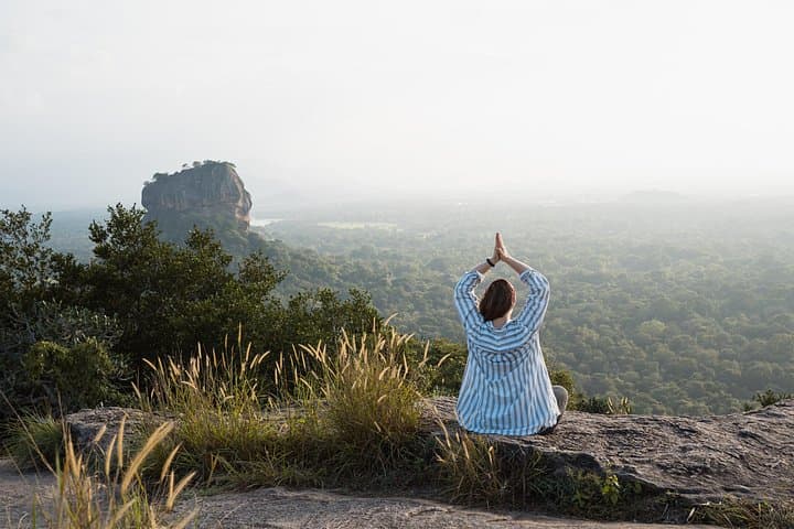 8-Day Sri Lanka Cultural and Coastal Tour: Sigiriya, Kandy & Mirissa photo 3