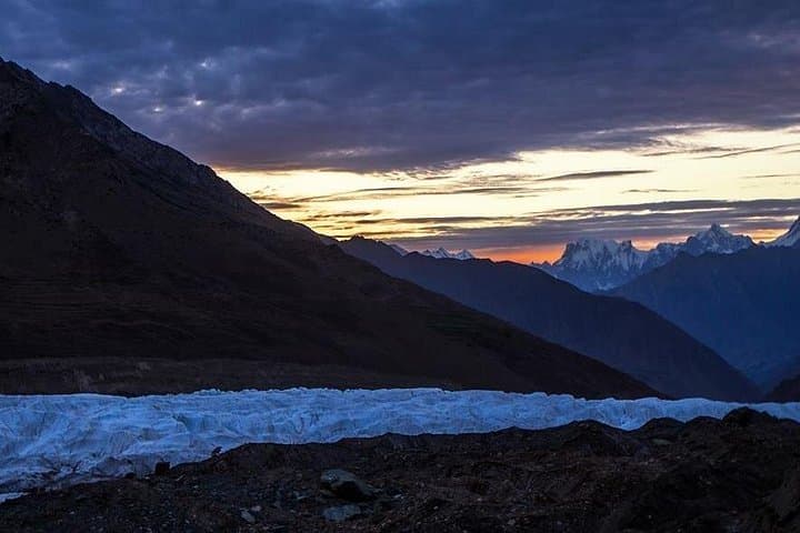Rush Lake Trek: 5-Day Hunza Valley to Rush Lake High-Altitude Adventure photo 4