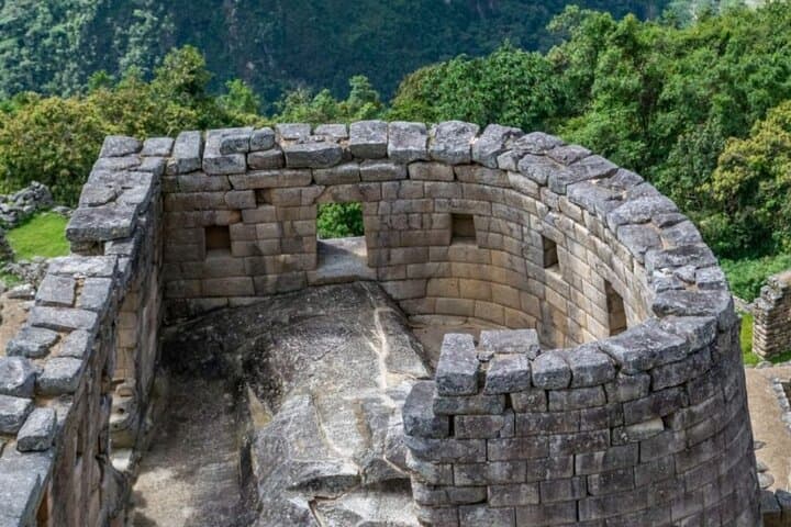 2-Day Machu Picchu Tour from Cusco: Train to Aguas Calientes & Guided Visit photo 6