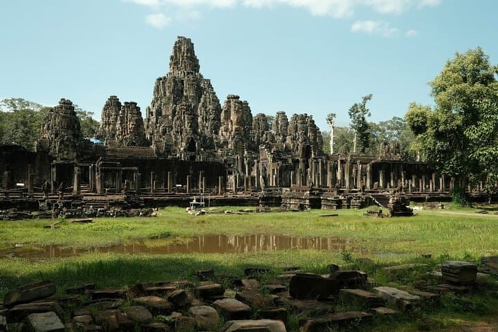 Private Sunrise or Sunset Angkor Wat Tour — Luxury Guided Experience in Siem Reap photo 6