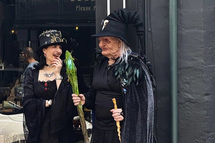 York Witch Walk: Haunted Walking Tour & Theatrical Ghost Stories photo 6
