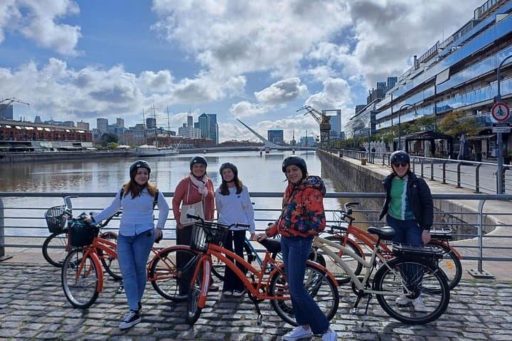 Pedal Buenos Aires: San Telmo, La Boca & Ecological Reserve Bike Tour