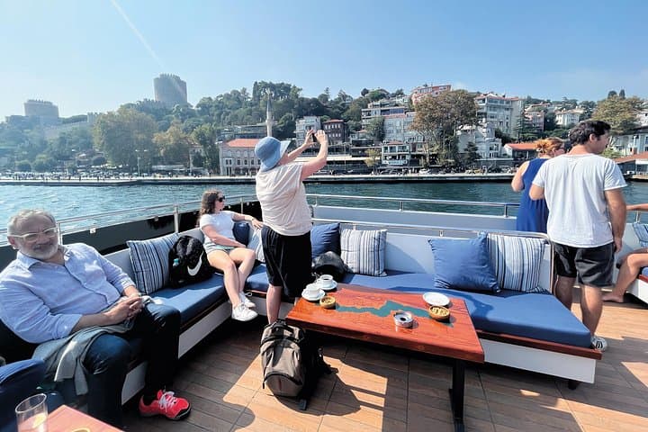 Half-Day Bosphorus Cruise to the Black Sea from Istanbul with Lunch photo 1