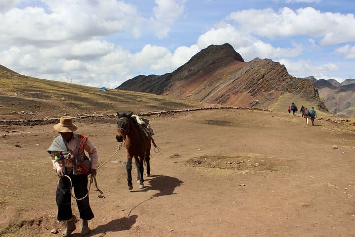 Full-Day Vinicunca Rainbow Mountain Hike from Cusco — 14 km to 5,200 m photo 5
