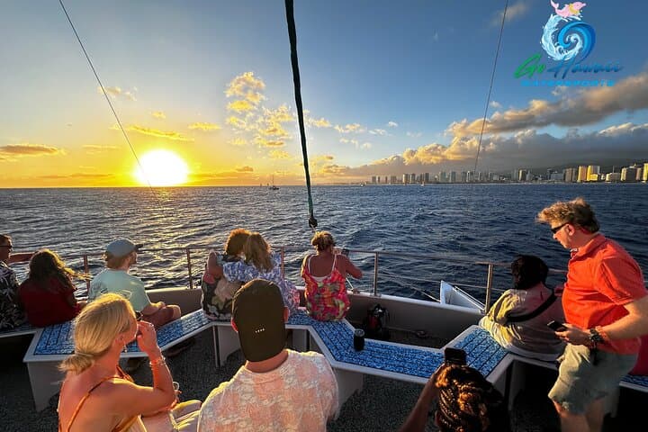 Waikiki Sunset Cruise: Oahu Catamaran Sail & Marine Life Viewing photo 3