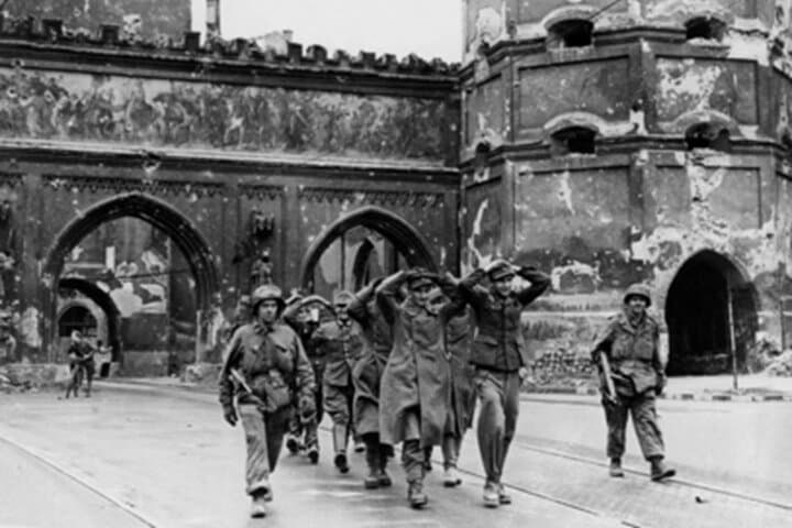 Munich's 3rd Reich & WWII Walking Tour — 3-Hour Historical Immersion