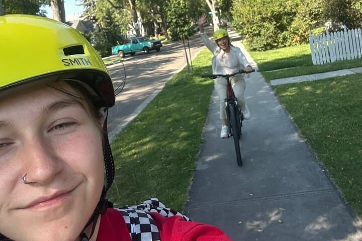 Edmonton City Bike Tour: 3-Hour Guided Highlights with E-Bike Option photo 4