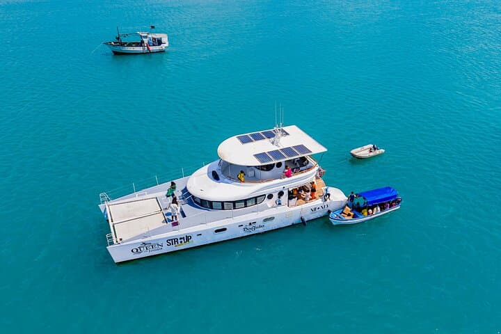 Catamaran Sunset Cruise from Stone Town — Private Zanzibar Evening Charter
