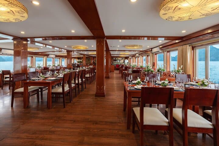 Halong Bay Amanda Cruises: 2-Day Overnight Cruise with Cave, Island & Kayaking photo 5