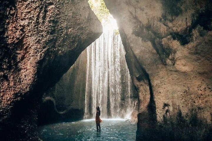 Ubud Waterfalls, Tirta Empul & Tegallalang Private Day Tour photo 5