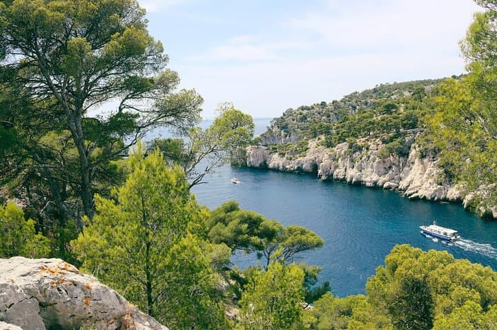Private Day Trip from Monaco to Marseille, Cassis & Cap Canaille: Scenic Coastal Drive